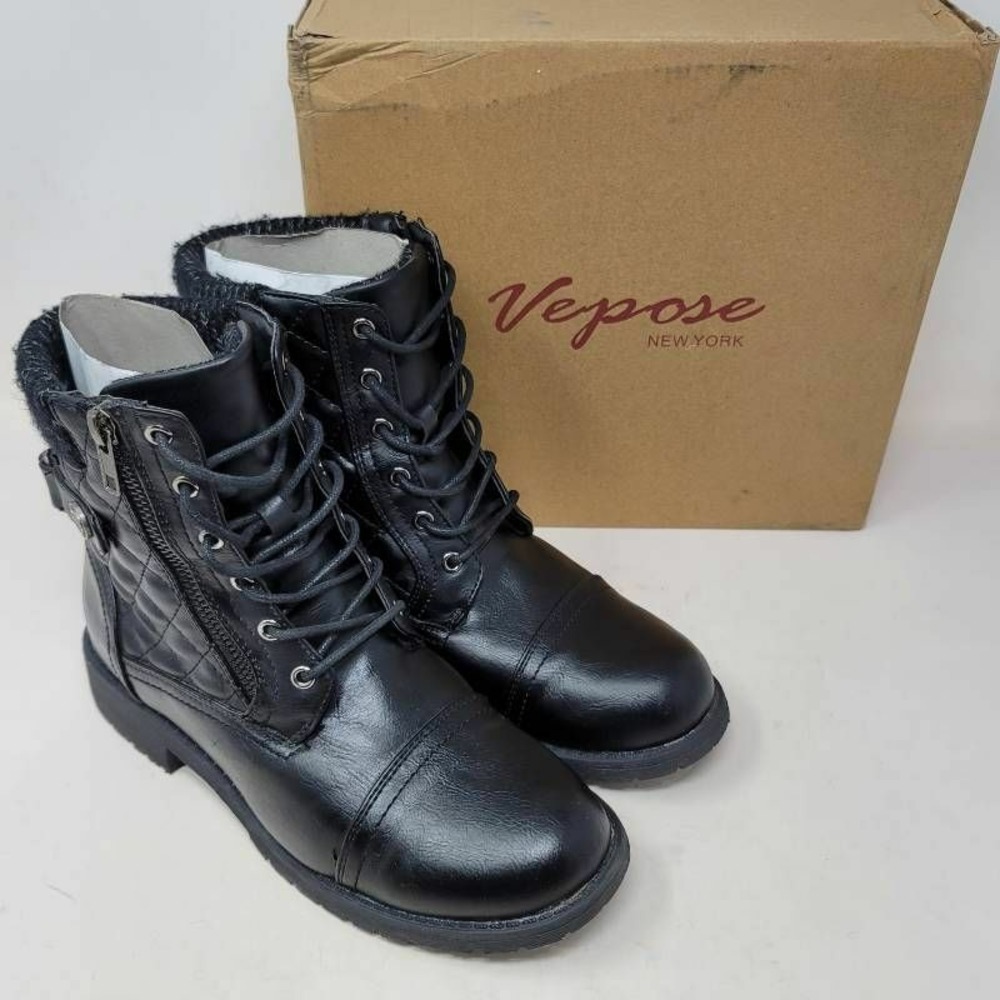 Vepose Womens Biker Boots Size 7 M Combat Boot Knit Collar Zipper Quilted